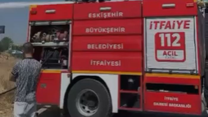Eskişehir’de korkutan ot yangını: Ekipler seferber oldu